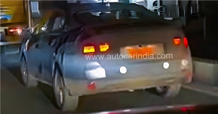All-new 2023 Hyundai Verna sedan caught testing in India for first time