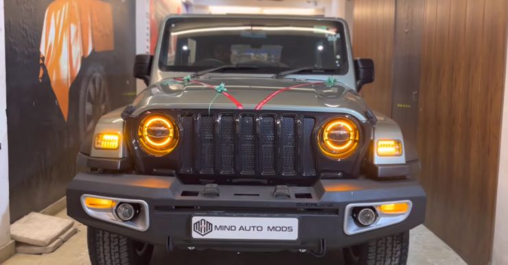 Mahindra Thar with customised exterior and interior looks good