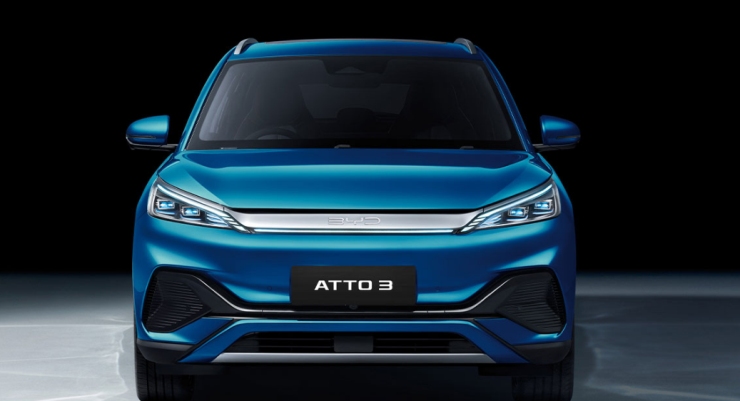 BYD Atto 3 Electric SUV with 400 Km range/charge launching at Auto Expo 2023