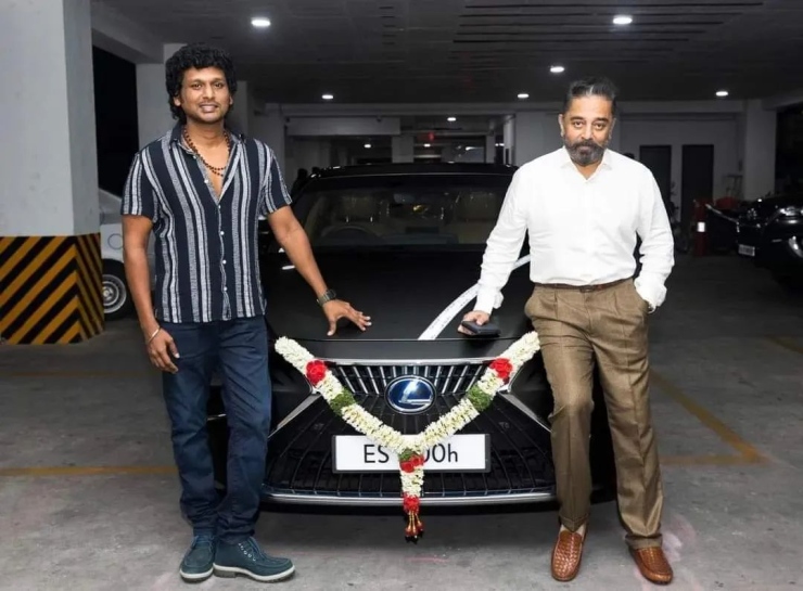 Actor Kamal Haasan gifts Vikram movie’s director a Lexus ES300H