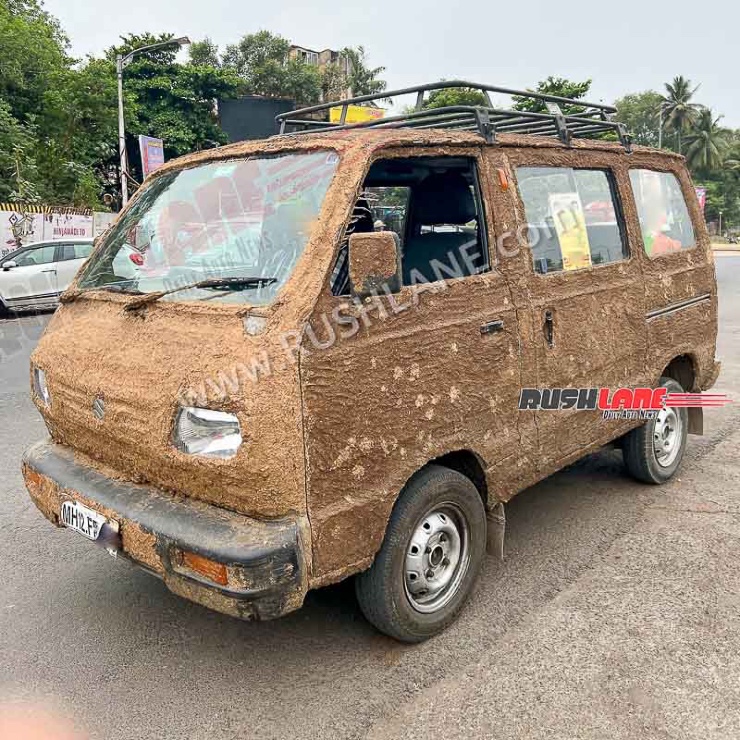 Maruti Omni wrapped in cow dung to beat the heat in Pune