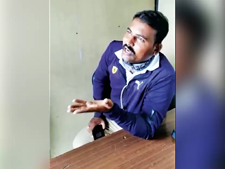 Policeman on Mumbai Pune expressway demands money from actors for keeping playing cards in car