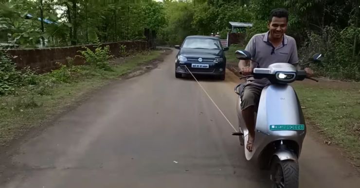 Can an Ola S1 Pro electric scooter tow a Volkswagen Vento? Owner demonstrates [Video]
