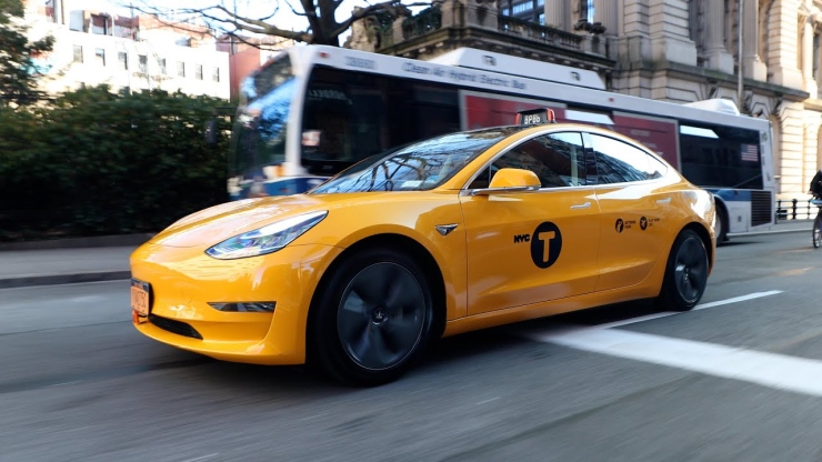 Uber drivers in US are switching to Teslas: What we can learn from this?