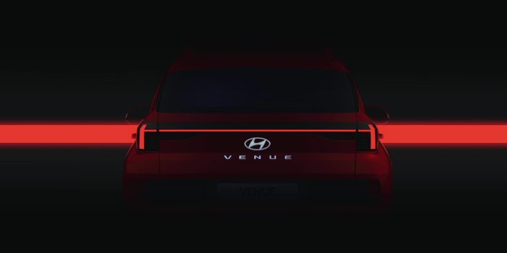 फेसलिफ़्टेड Hyundai Venue आधिकारिक वेबसाइट पर हिट: प्रोडक्शन वर्ज़न की पहली तस्वीर जारी