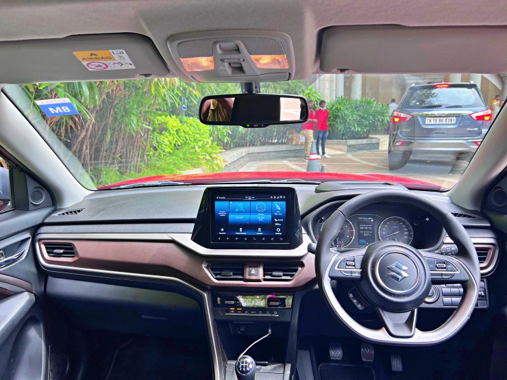 2022 Maruti Suzuki Brezza manual and automatic first drive review [Video]