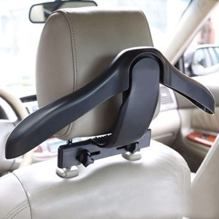 11 car seat accessories you can buy online from Amazon for comfort & convenience