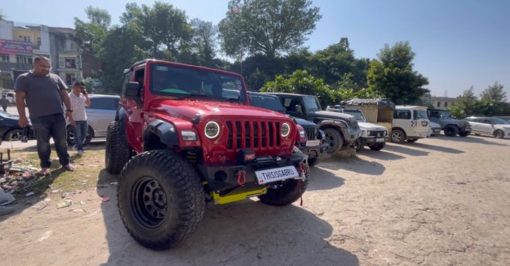 India's first new Mahindra Thar with a 5-inch lift is an absolute monster. [Video]