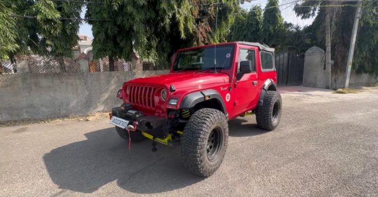 This extremely modified Mahindra Thar with 5 inch lift kit looks huge  [Video]