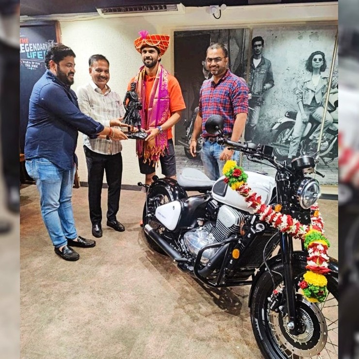 Chennai Super Kings cricketer Rituraj Gaikwad buys a Jawa 42 Bobber