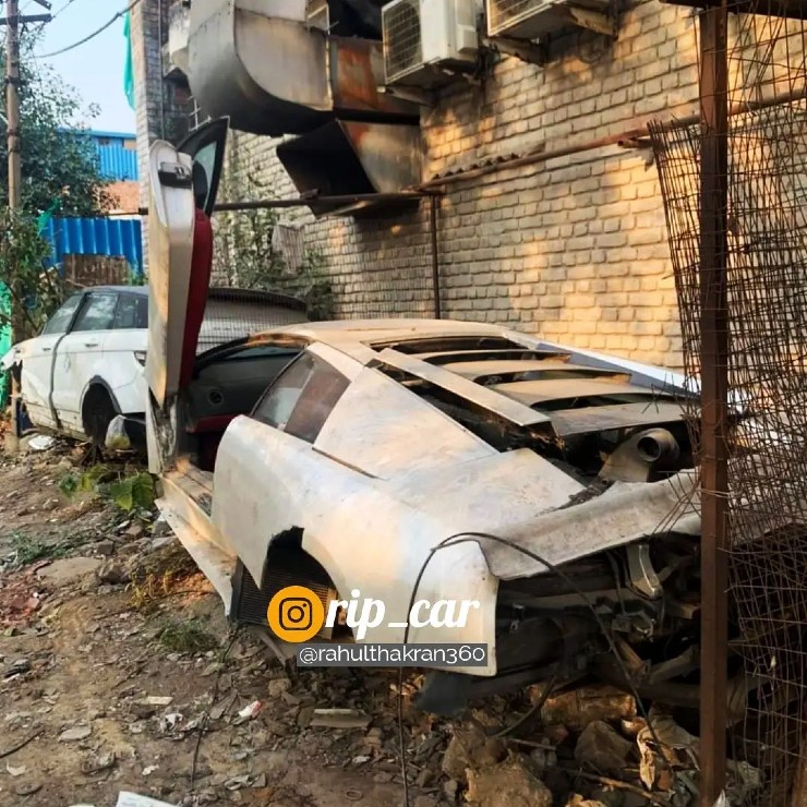 Amitabh Bachchan’s abandoned Lamborghini Murcielago found rotting