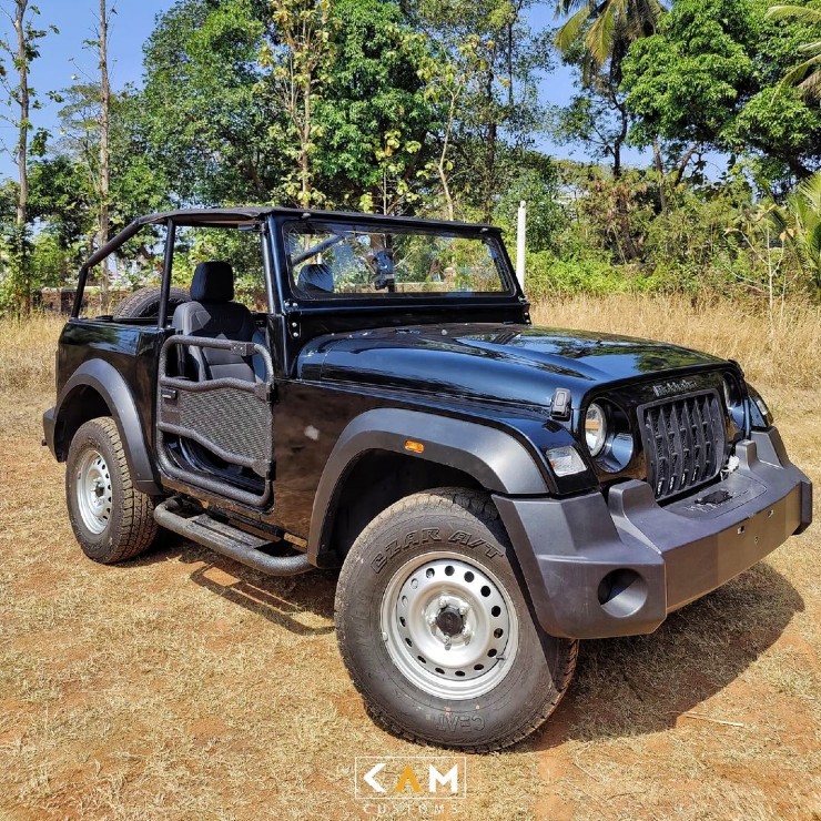 Mahindra Thar, modified as an open-top Willys jeep, is a stunner