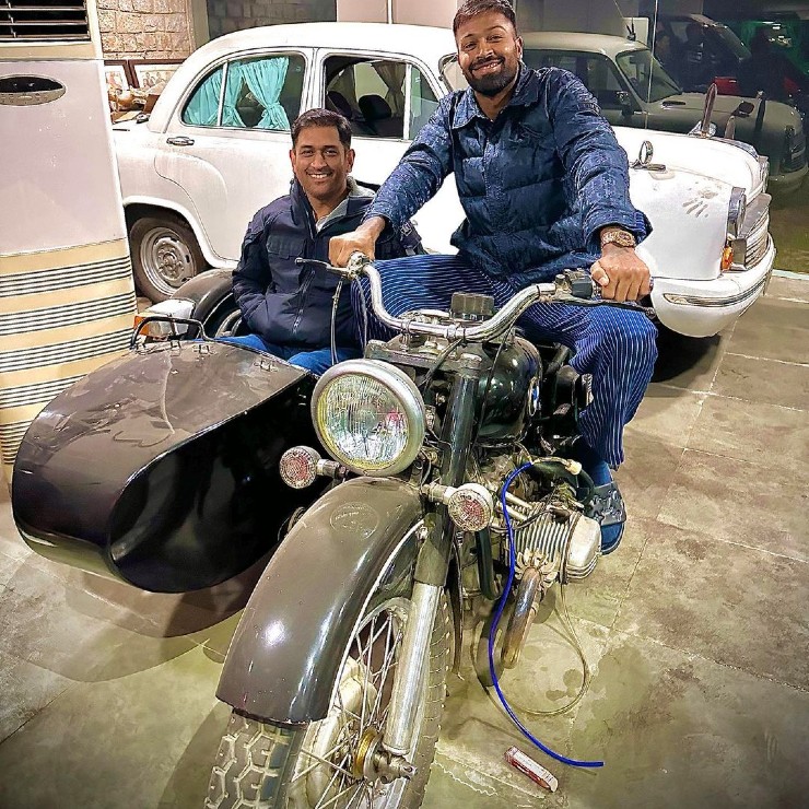 Hardik Pandya and MS Dhoni pose on vintage motorcycle with sidecar at Dhoni’s Ranchi home