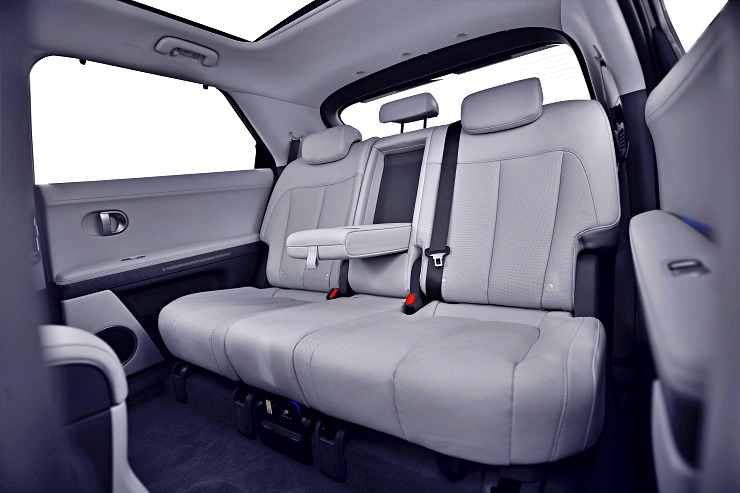 Hyundai Ioniq5 elektrisk crossover i Cartoqs första åkrecension: ett hot mot tyskarna? [Video]