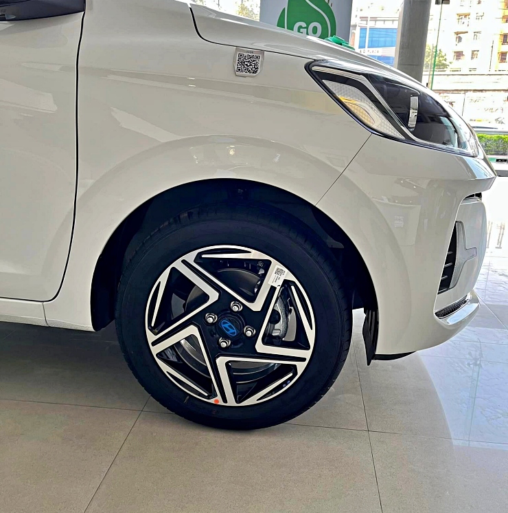 Hyundai nios clearance alloy wheels
