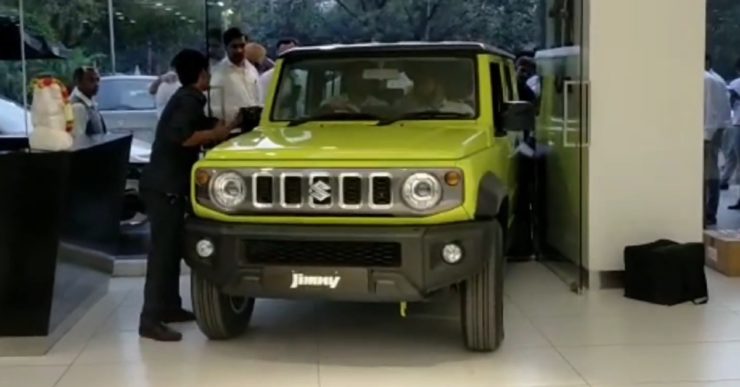 Maruti Jimny 4×4 SUV: Zeta vs Alpha variants compared on video