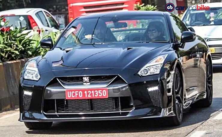 Sports cars and SUVs of Bollywood actors: Ranveer Singh’s Aston Martin to Kartik Aryan’s Mclaren
