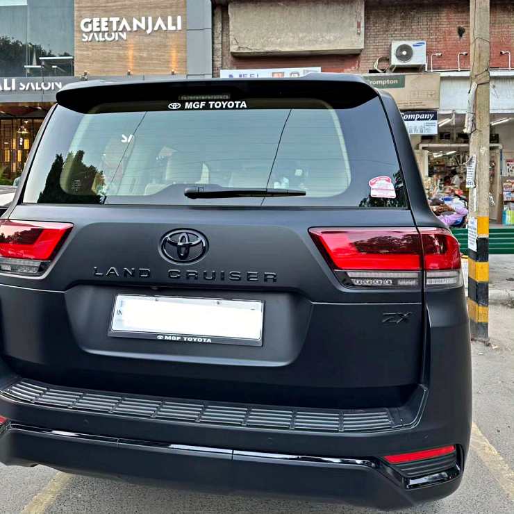 India’s first fully blacked-out Toyota Land Cruiser LC300: This is IT!