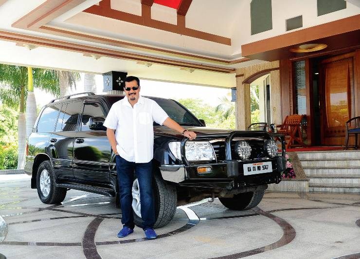 Exotic cars of Billionaire underworld don Muthappa Rai: Toyota Land Cruiser to Land Rover Range Rover