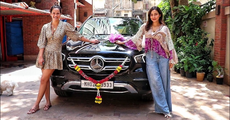 Bollywood actresses and their newly bought Mercedes Benz luxury cars: Mrunal Thakur to Shilpa Shetty