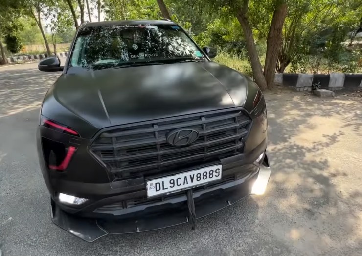 Hyundai Creta wrapped in satin black wrap looks mean! [Video]