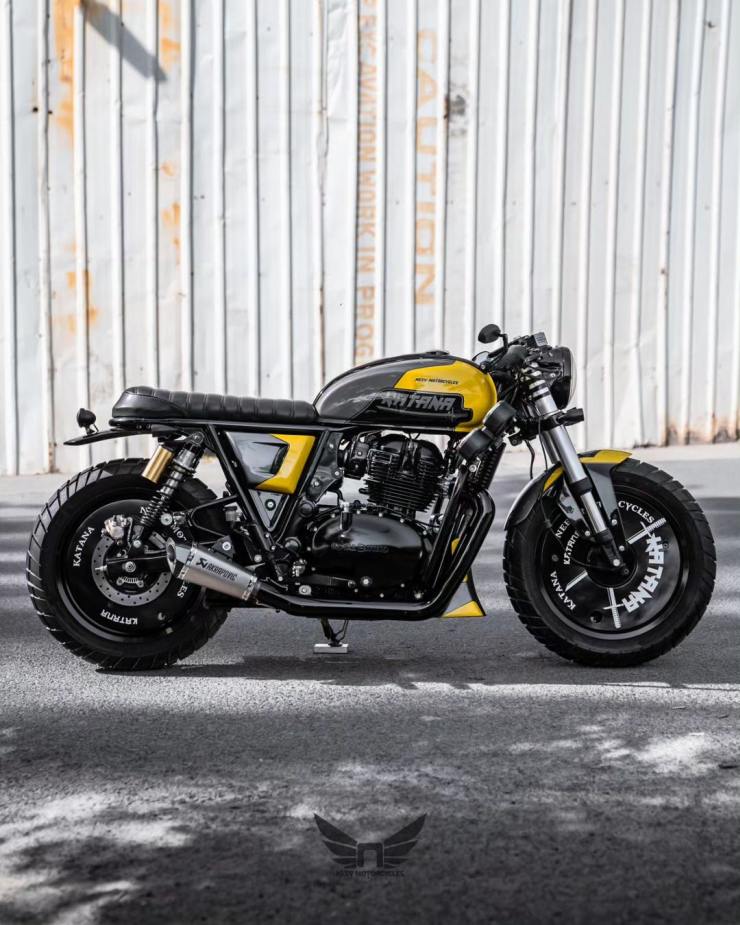 This modified Royal Enfield Interceptor 650 from NEEV Motorcycles looks extremely beautiful!