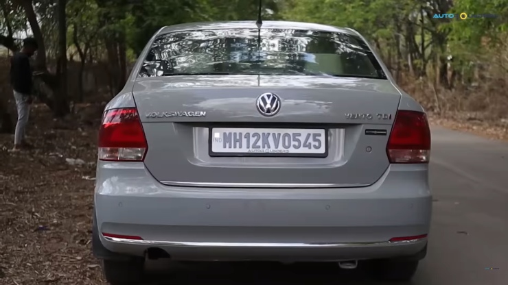 First gen Volkswagen Vento facelifted into new generation model – Stunning paint job [Video]