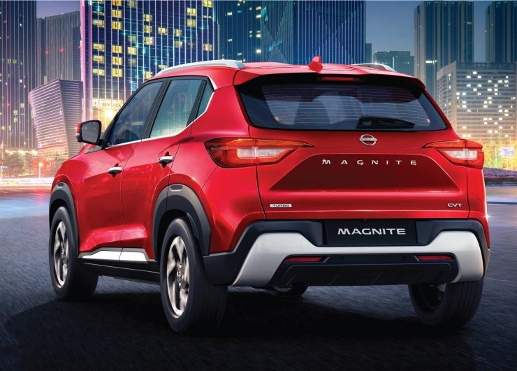 Nissan Magnite vs Maruti Suzuki Baleno: Membandingkan Varian Dasarnya Di Bawah Rs 7 Lakh untuk Pembeli Mobil yang Sadar Keselamatan