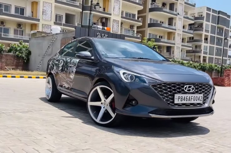 Hyundai Verna modified with massive 20-inch alloy wheels worth Rs 2 lakh [Video]