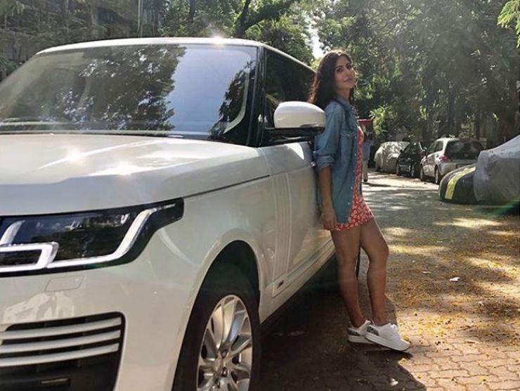 Bollywood डीवाज़ जिनके पास Range Rover हैं: Katrina Kaif से लेकर Disha Patani तक