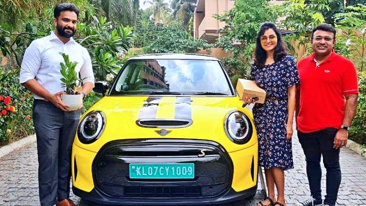 Indian actresses who own electric cars: Jacqueline Fernandez to Nushrratt Bharuccha 8 Indian actresses who own electric cars: Jacqueline Fernandez to Nushrratt Bharuccha