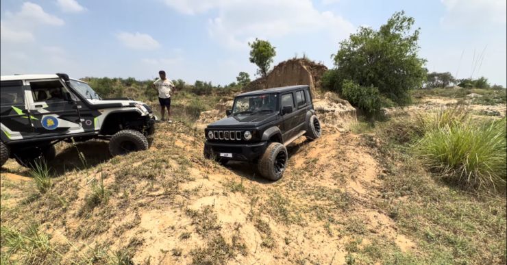 jimny off-roading-1