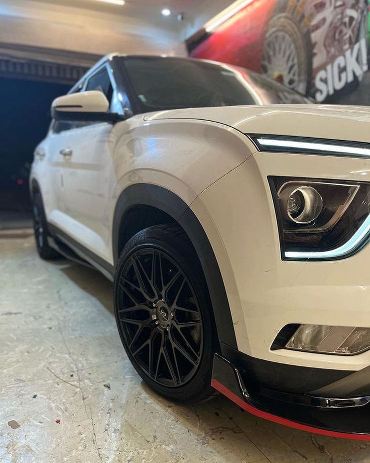 This tastefully modified Hyundai Creta looks hot