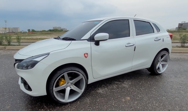 Maruti Suzuki Baleno modified with 20-inch alloy wheels is a head-turner [Video]
