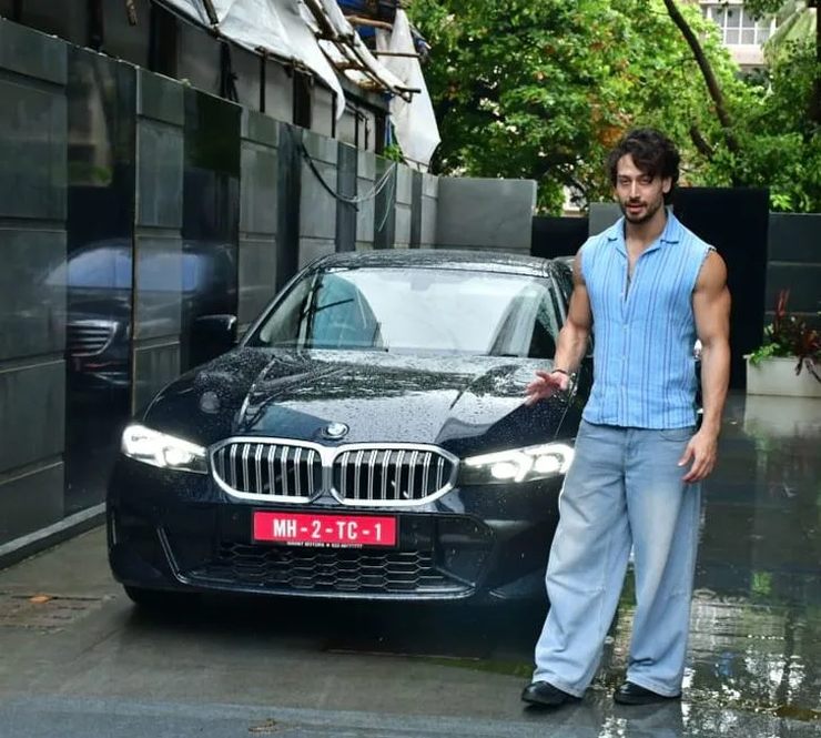 Bollywood actor Tiger Shroff buys a brand new BMW 3-Series Gran Limousine [Video]