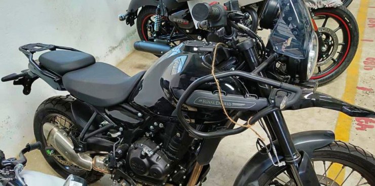 All-new Royal Enfield Himalayan 450 unmasked completely ahead of launch