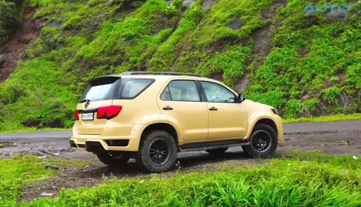 This Toyota Fortuner type 2 modified with a custom body kit looks absolutely stunning [Video]