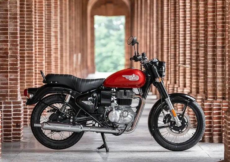 2023 Royal Enfield Bullet 350 red