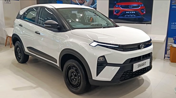 2023 Tata Nexon Facelift: Base ‘Smart’ variant in-depth walkaround [Video]