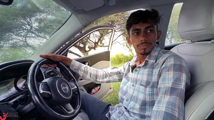 Jeep Compass SUV owner shares long-term ownership experience after driving 2.2 lakh km [Video]