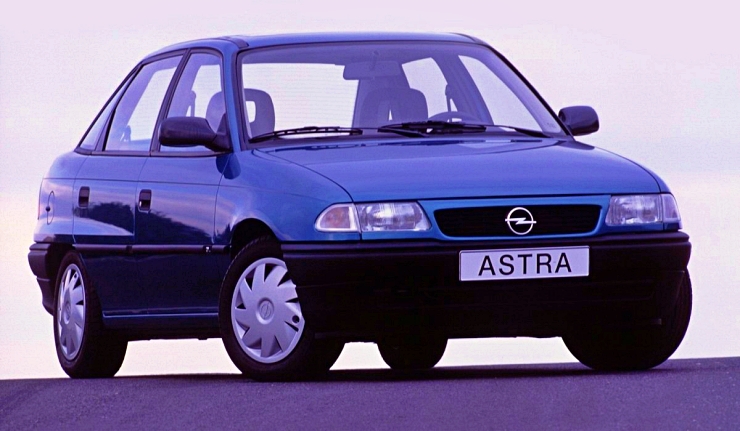Iconic cars of the 1990s that can’t be forgotten: From Maruti Suzuki Zen to Mitsubishi Lancer