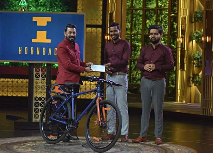 Anand Mahindra shares pictures of him riding the world’s first foldable diamond frame eBike