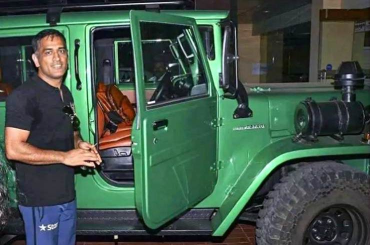 MS Dhoni Nissan Jonga