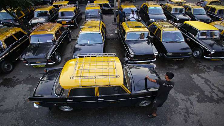 Mumbai’s iconic ‘Kaali Peeli’ Premier Padmini taxi takes it last ride today