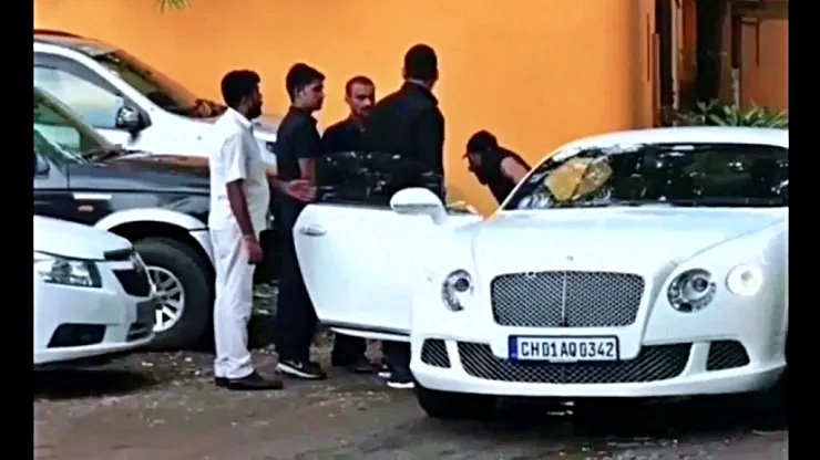 Virat Kohli and Anushka Sharma’s cars: Bentley Continental GT to Range Rover