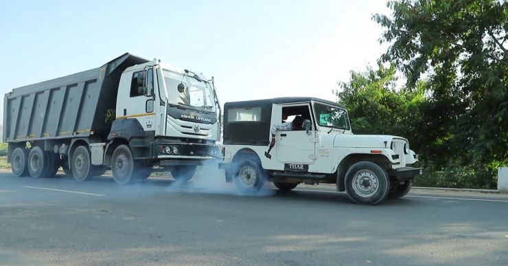 Can a 1500 kilo Mahindra Thar DI pull a 15,000 kilo Ashok Leyland Dumper truck? [Video]