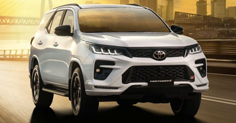 2023 Toyota Fortuner featured