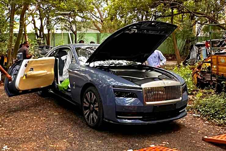 India’s first Rolls Royce Spectre worth Rs 9 crore arrives in Chennai