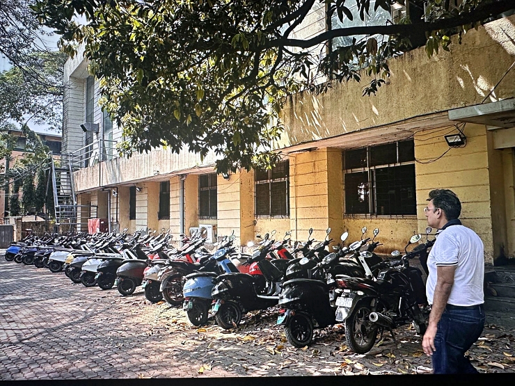 100s of Ola electric scooters waiting for repairs in service centers: Reuters reporter posts pictures