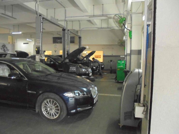 Consumer court to Jaguar: Pay 42 lakh to customer whose Jaguar XF engine seized 2 times